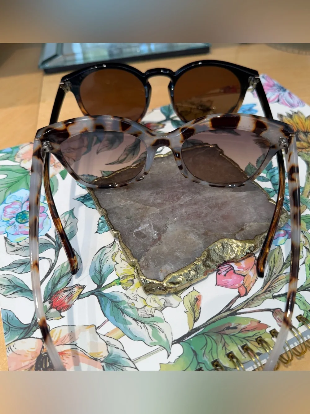 LOT Two-Pairs of LOFT Brand Sunglasses Bundle Gray Tortoise & Black Frames